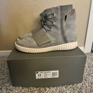 Yeezy 750 Boost